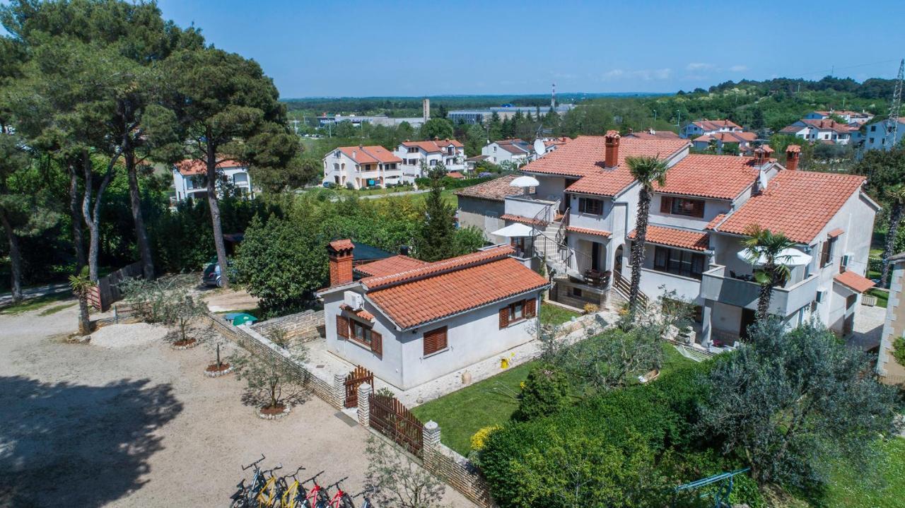 Apartments Rita Пореч Экстерьер фото